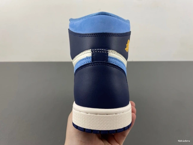 Reps TBK Flight OG Jordan in FD2596-400 1 WMNS Air First High 0810
